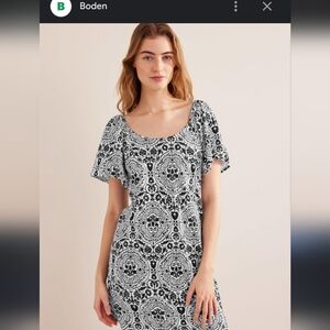 Black and White Shift Dress